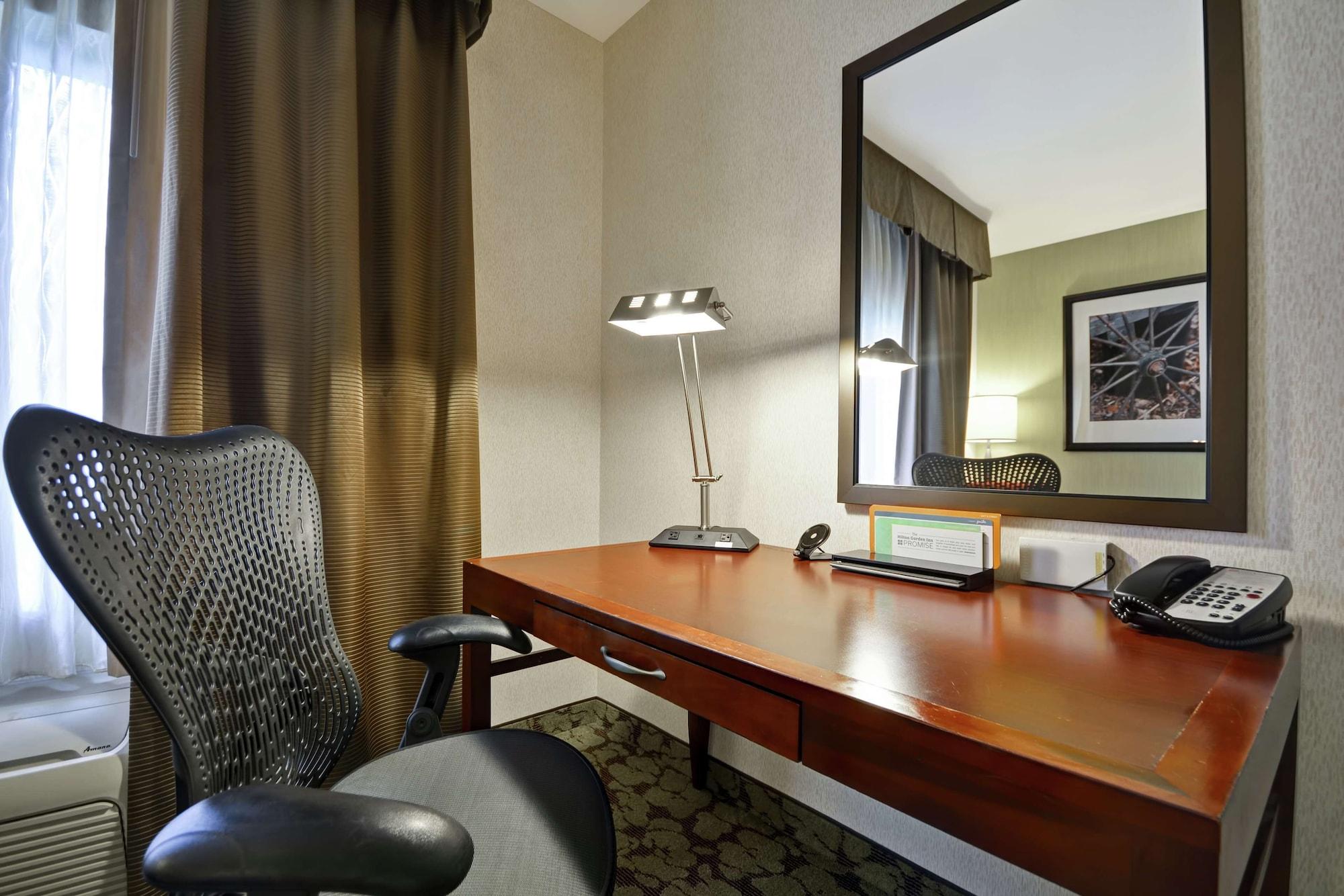 Hilton Garden Inn Форт-Коллінс Екстер'єр фото
